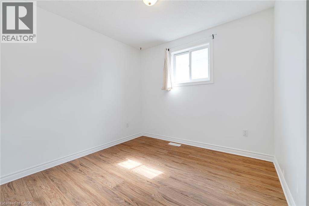 347 KEEWATIN Avenue, Kitchener, Ontario, N2B3W2 — Photo 16