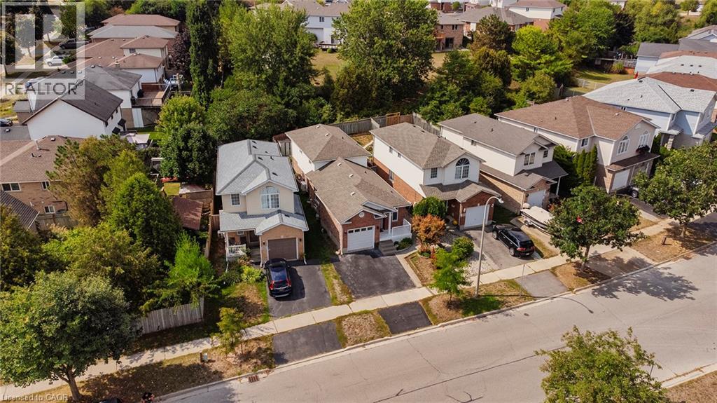 347 KEEWATIN Avenue, Kitchener, Ontario, N2B3W2 — Photo 3