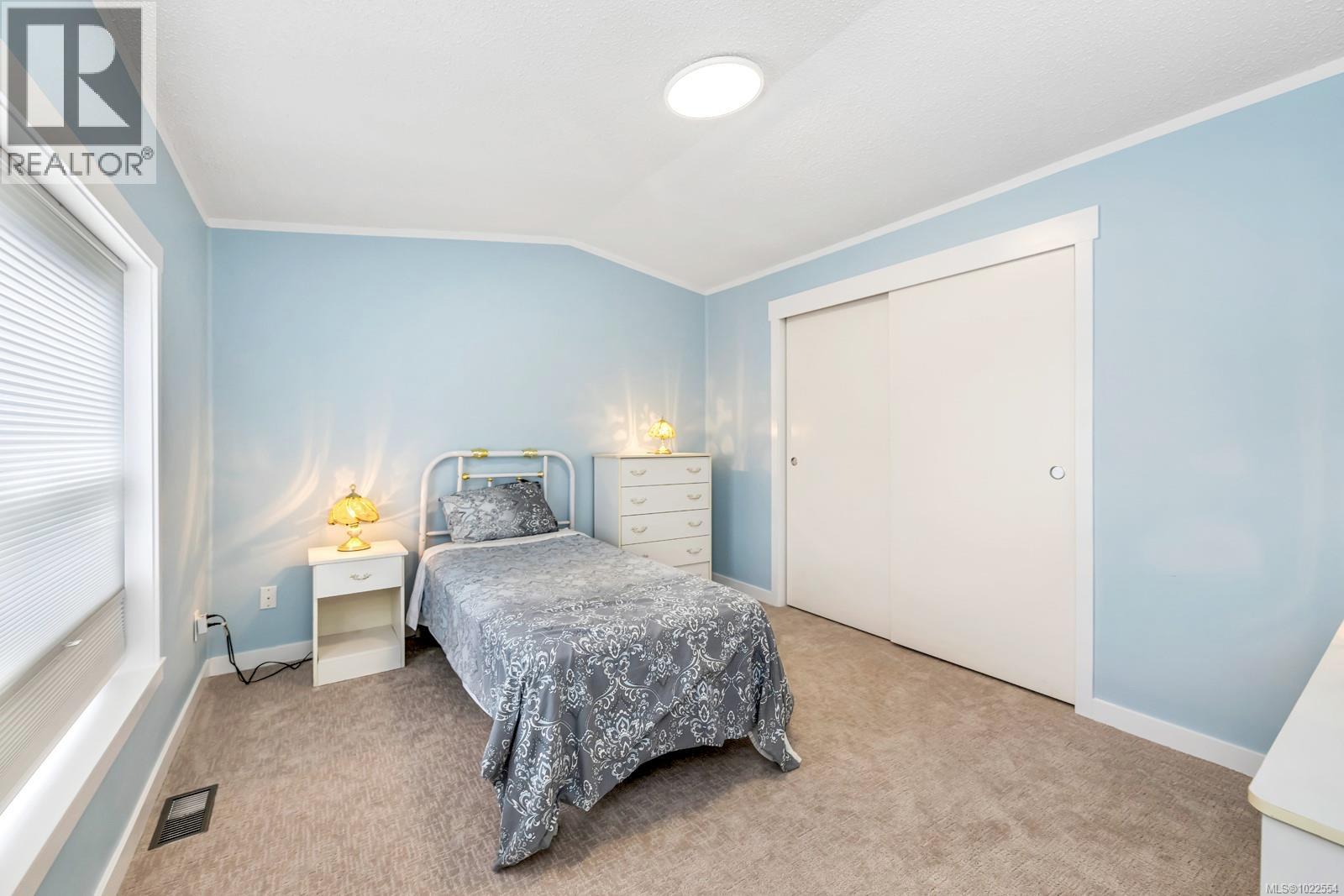 #32 7021 Grant Rd - 6
