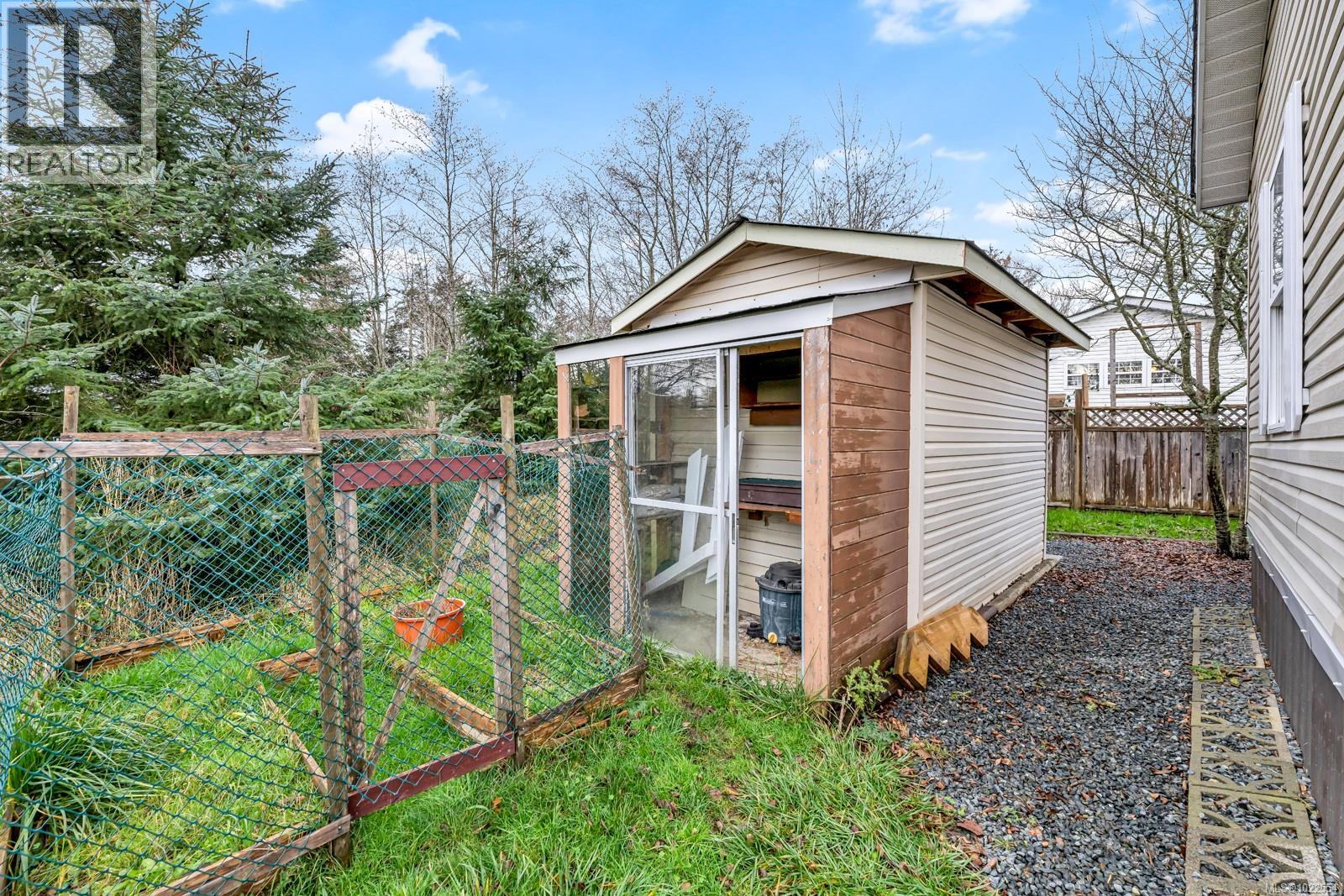 #32 7021 Grant Rd - 30