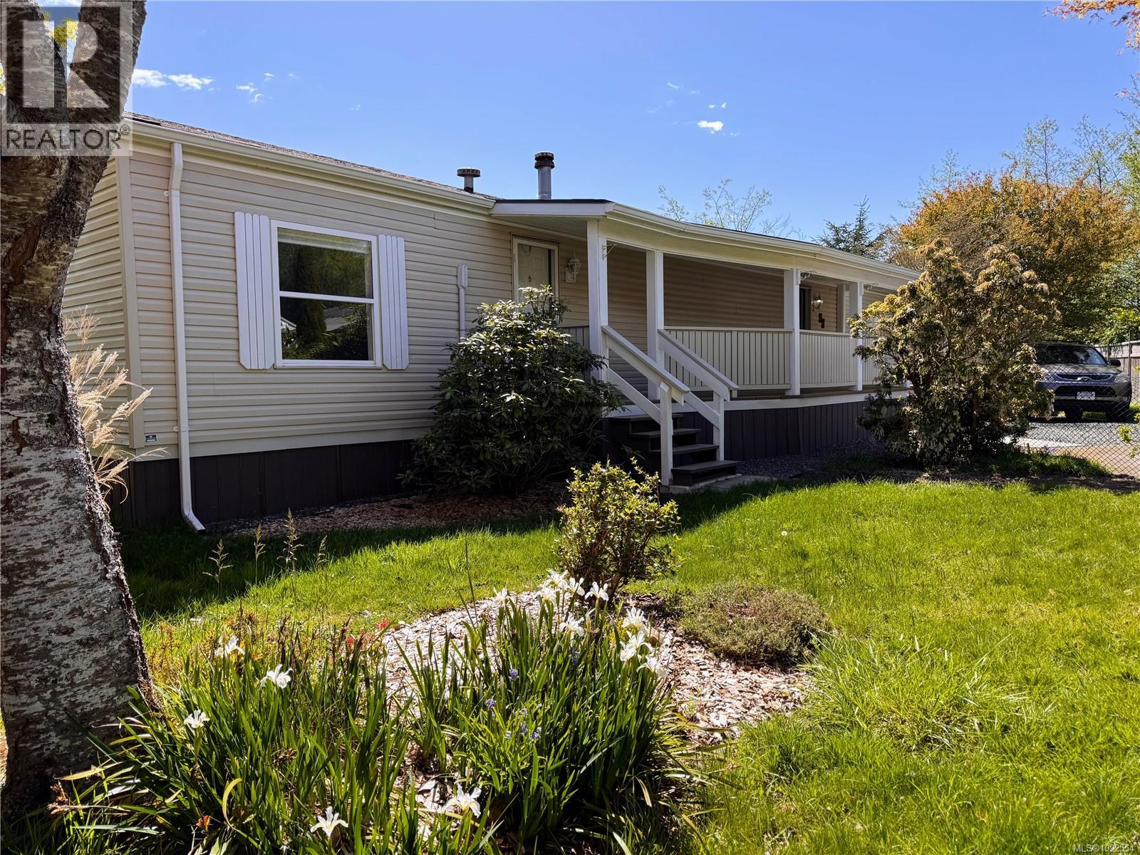 #32 7021 Grant Rd - 3