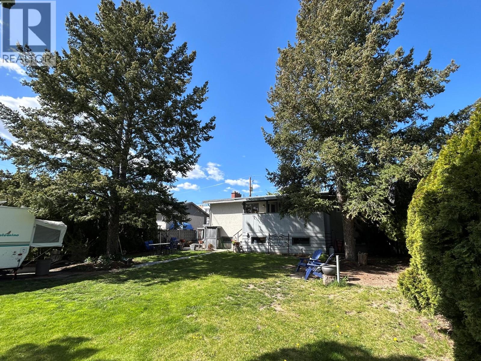  743 Kinnear Avenue, Kelowna