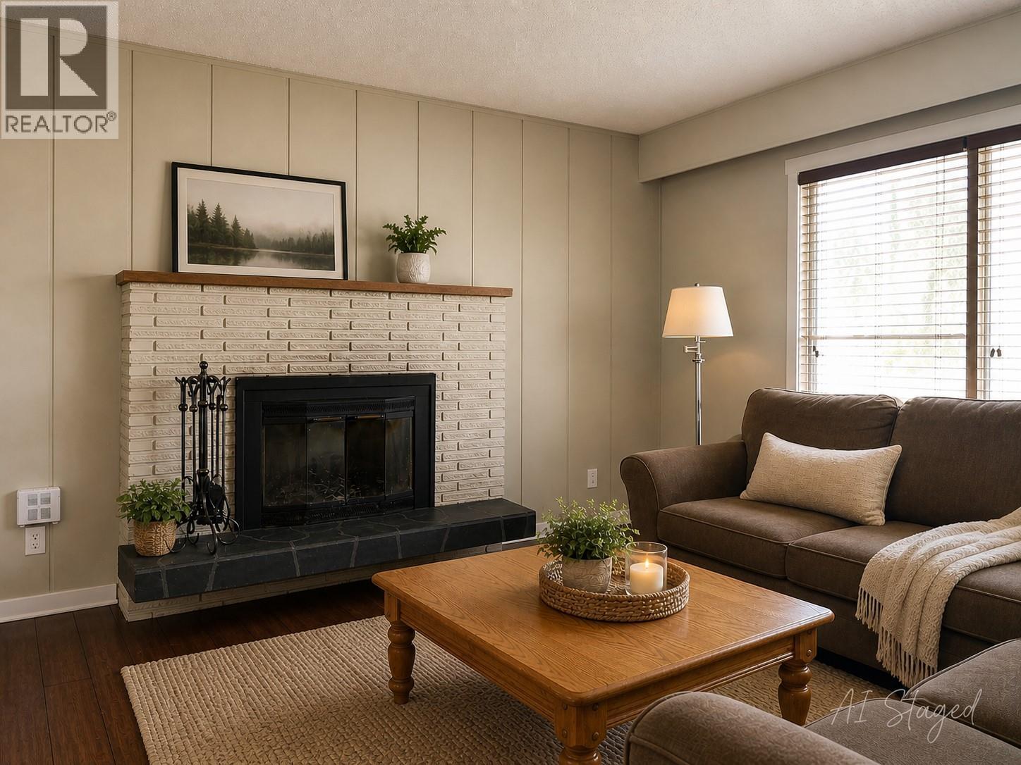  743 Kinnear Avenue, Kelowna