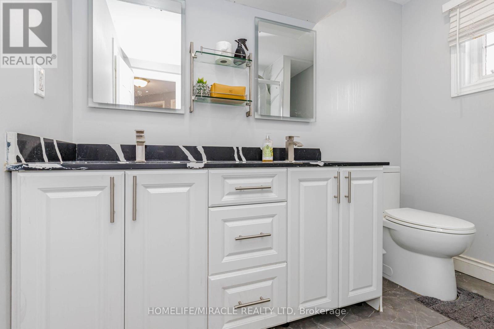 125 HAWKINS DRIVE - 35