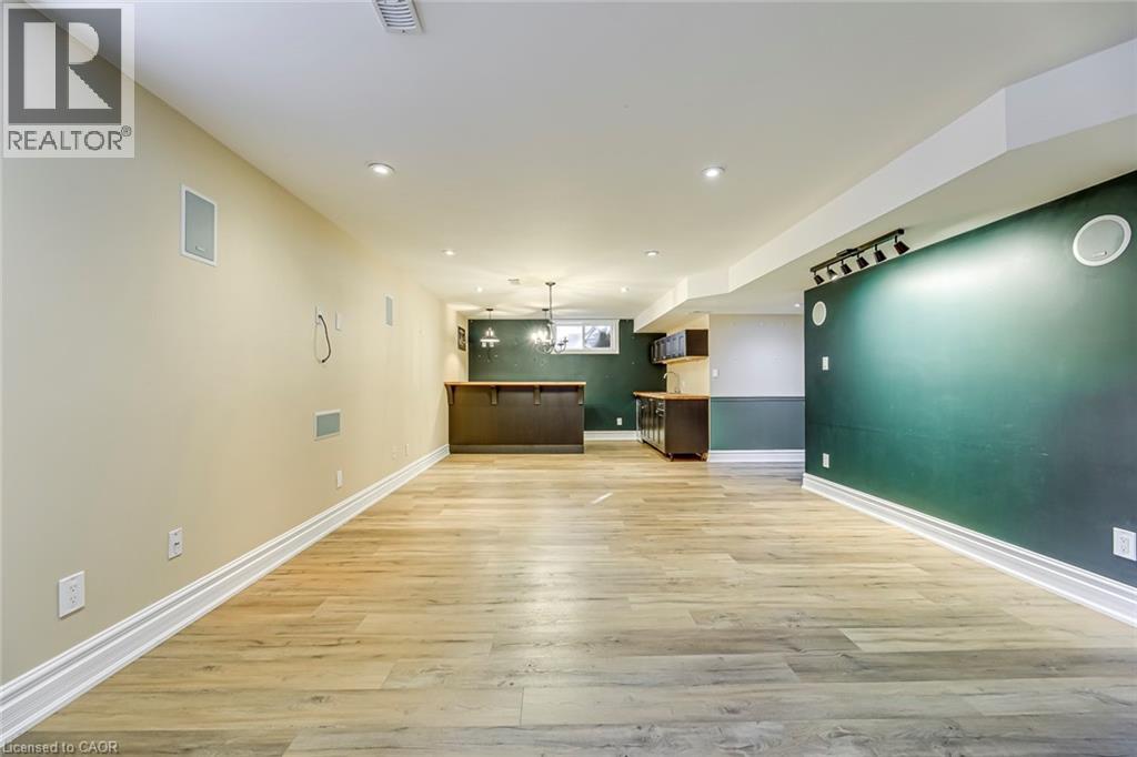 2492 CHAPLIN Road, Oakville, Ontario, L6H0A4 — Photo 32