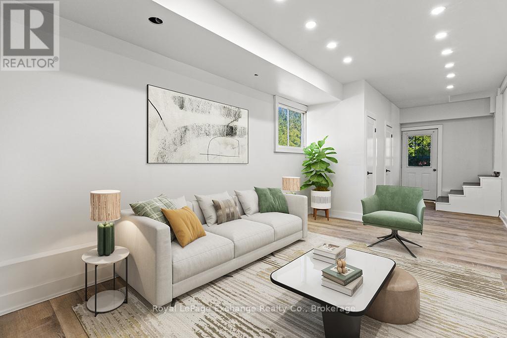 1900 BRUCE ROAD 15 - 13