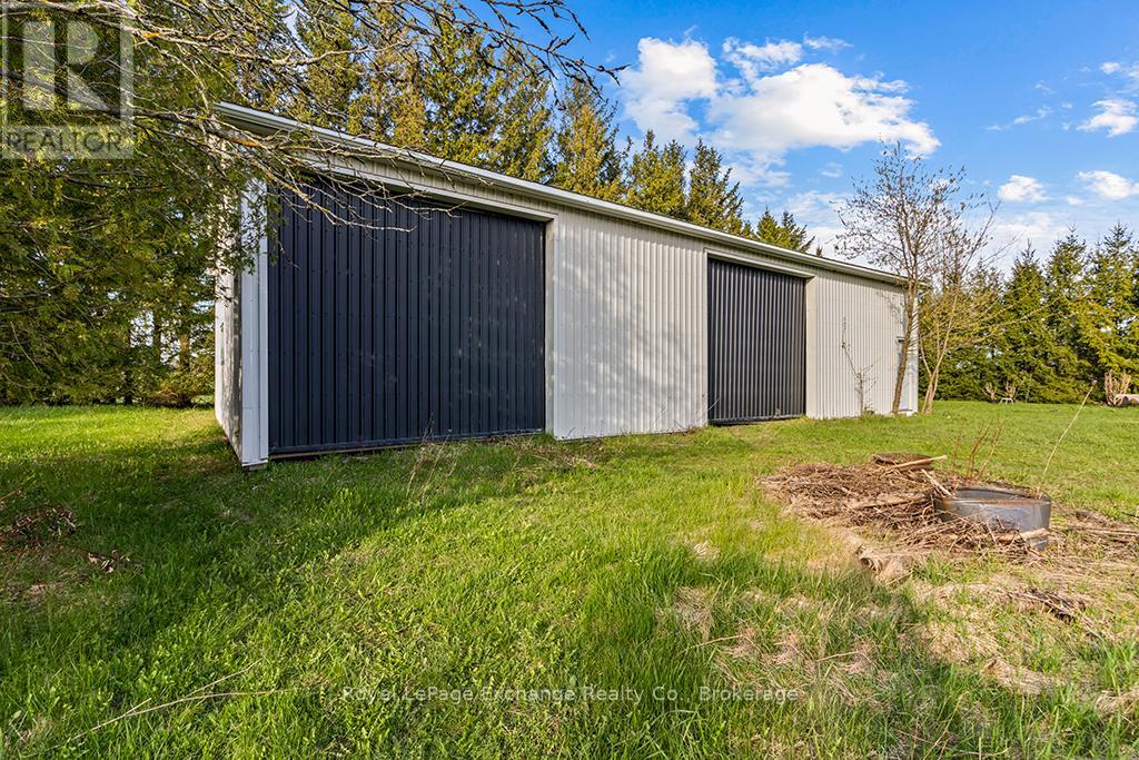 1900 BRUCE ROAD 15 - 27