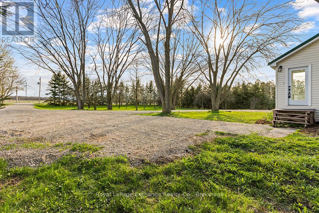 1900 BRUCE ROAD 15 - 4