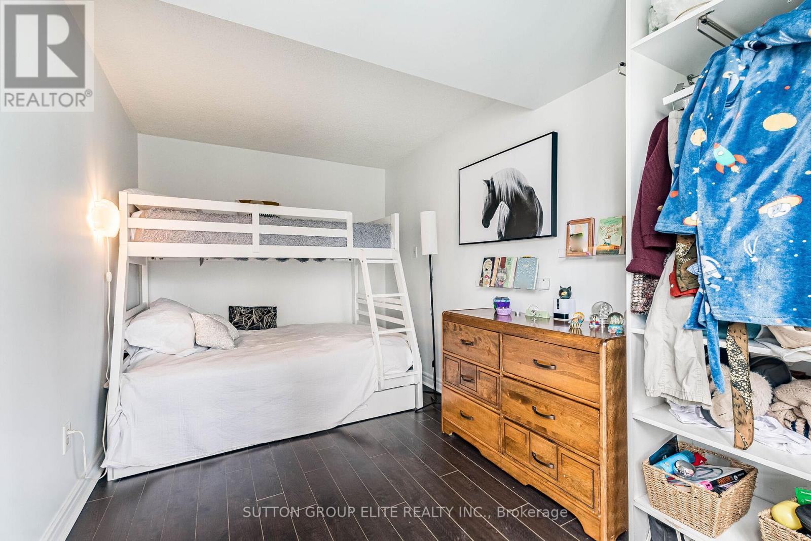 #307 2091 HURONTARIO STREET - 24
