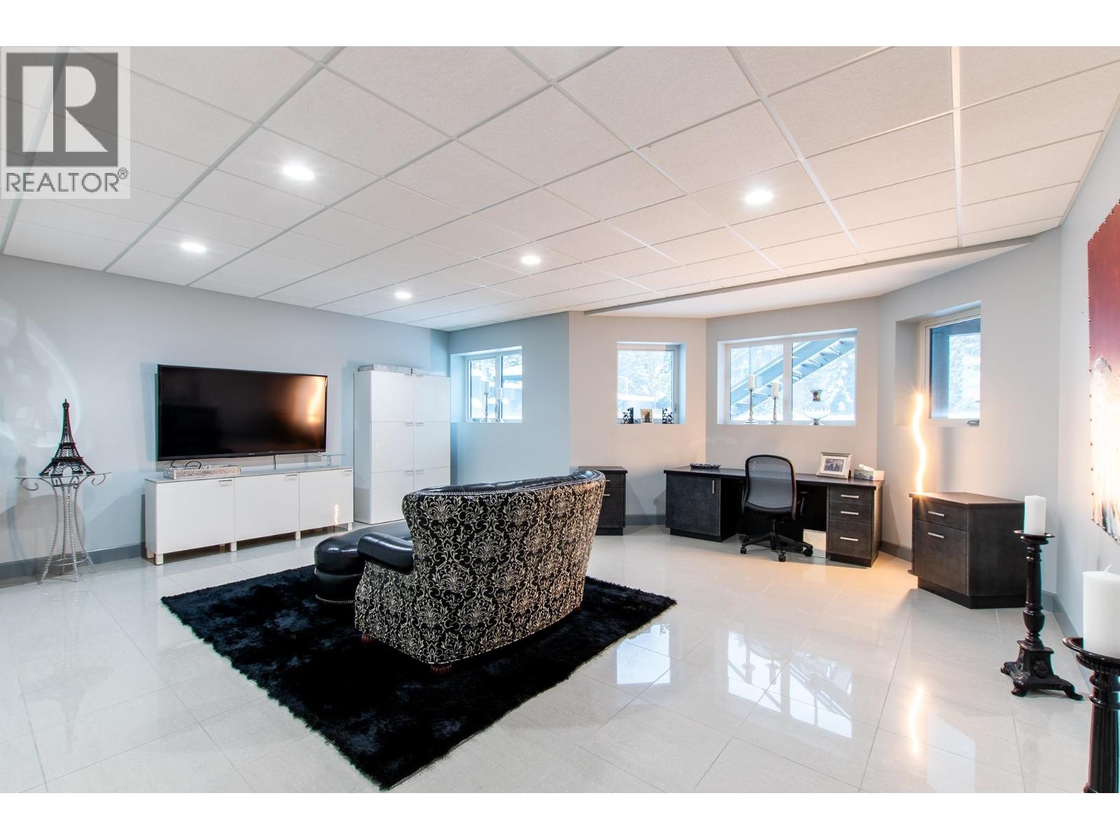 3985 EVA PLACE - 25
