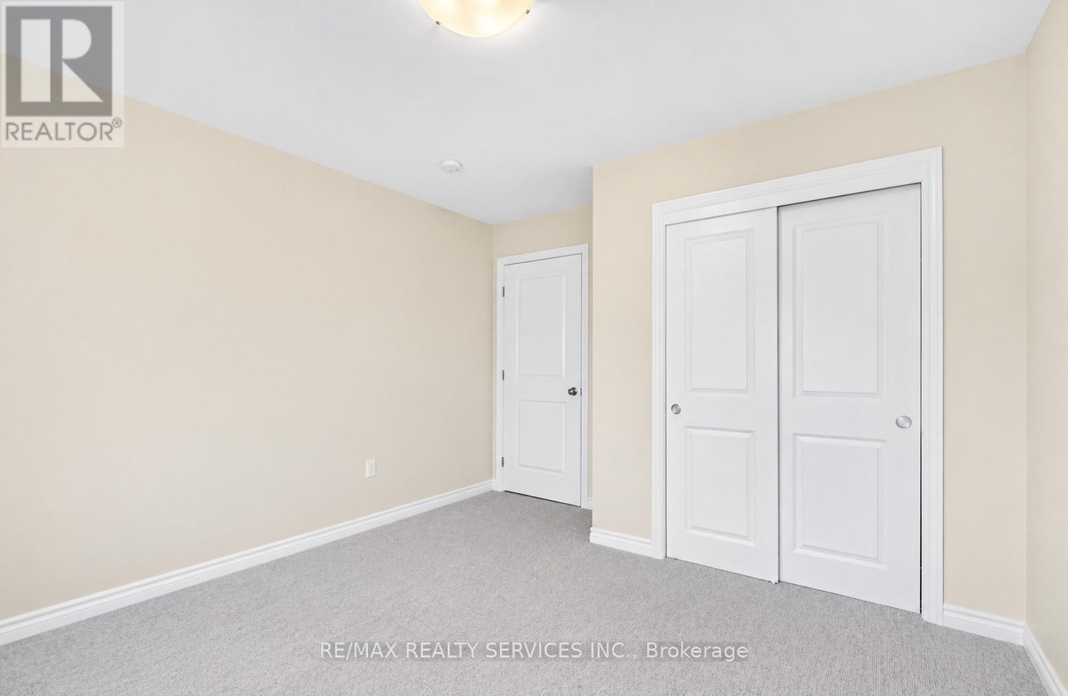 162 MCCABE AVENUE - 39