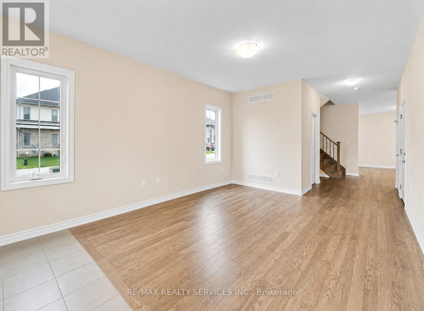 162 MCCABE AVENUE - 9