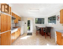 10 Horbury Rd, Cumberland, BC V0R1S0 Photo 10
