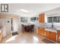 10 Horbury Rd, Cumberland, BC V0R1S0 Photo 11