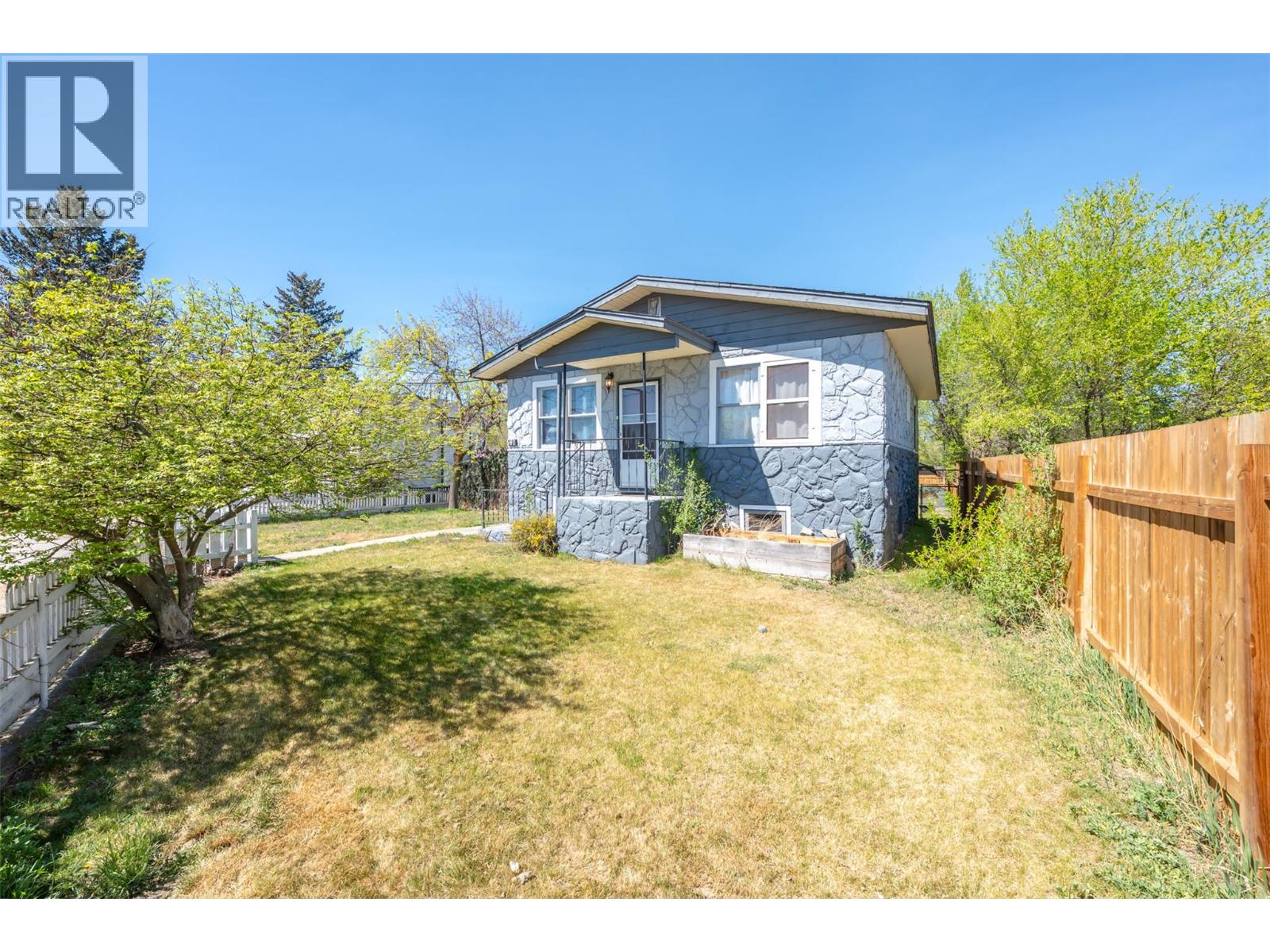 591 Gahan Avenue, Penticton