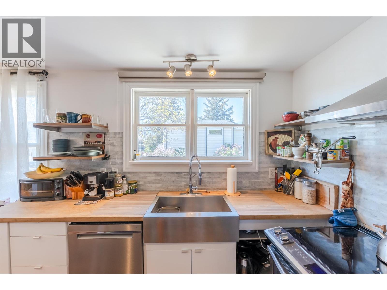 591 Gahan Avenue, Penticton