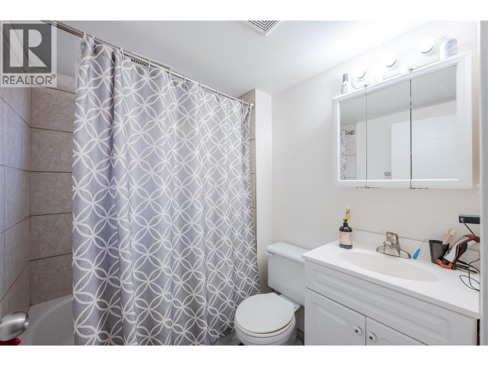 591 Gahan Avenue, Penticton