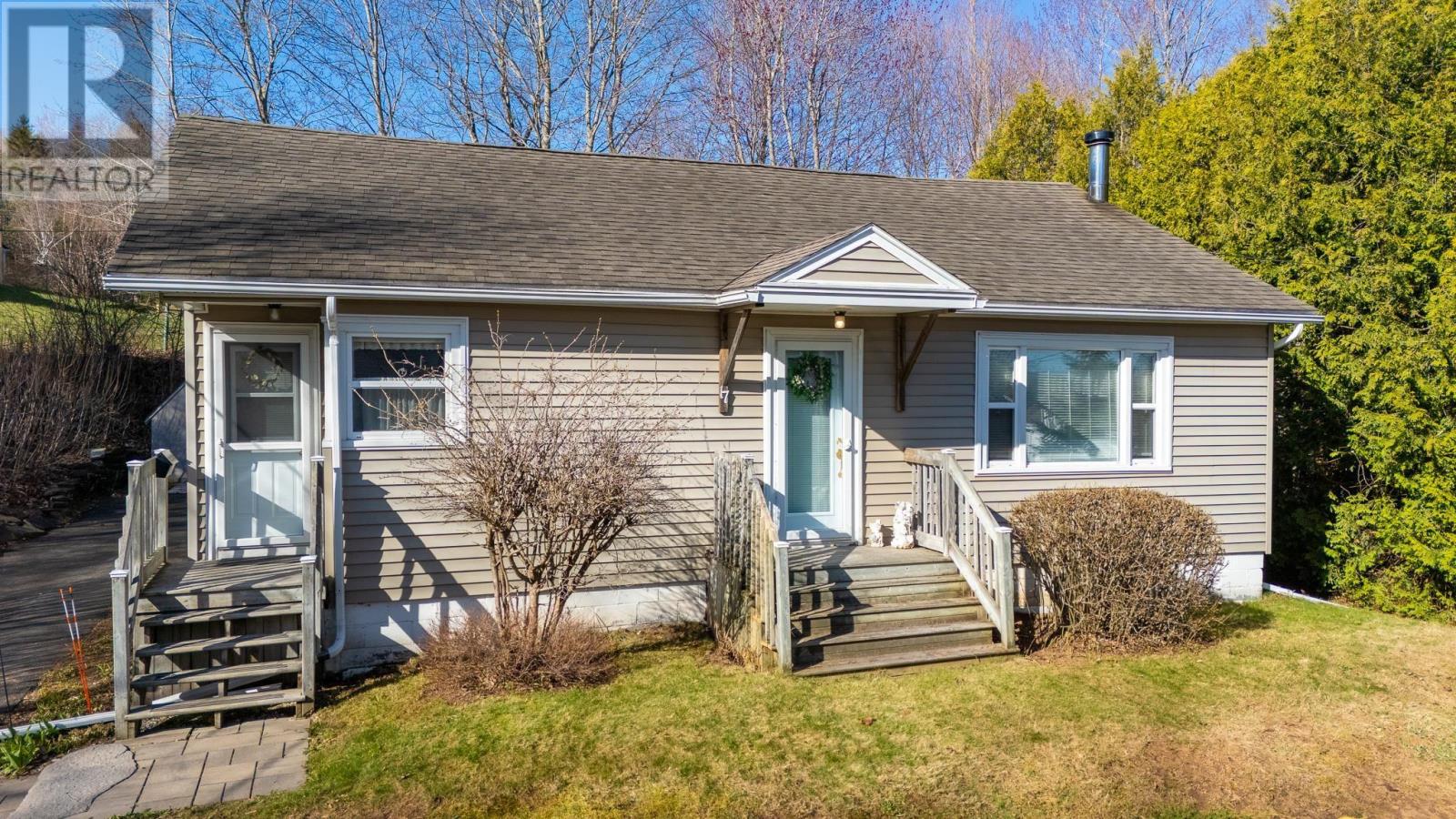 Property 4 of 32 of 17 Comeau Avenue
