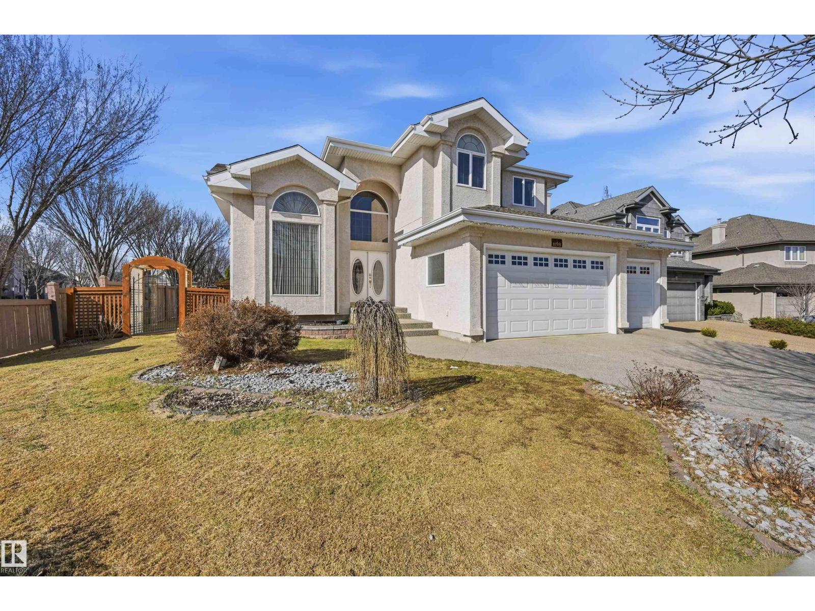 1198 HOLLANDS WY NW - Image 2