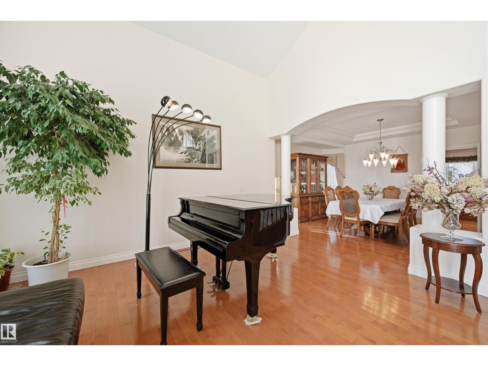 1198 HOLLANDS WY NW - 9