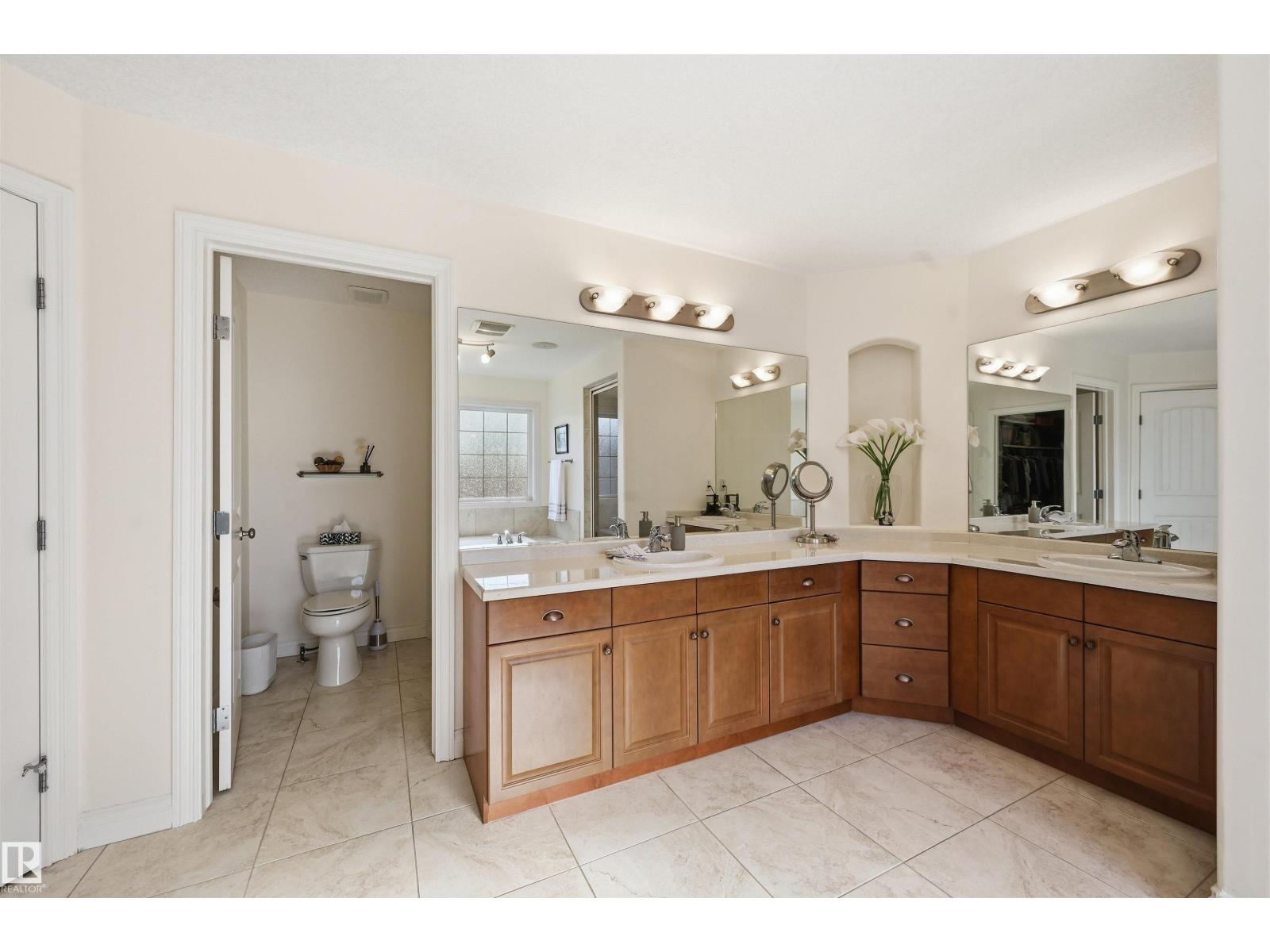 1198 HOLLANDS WY NW - 35