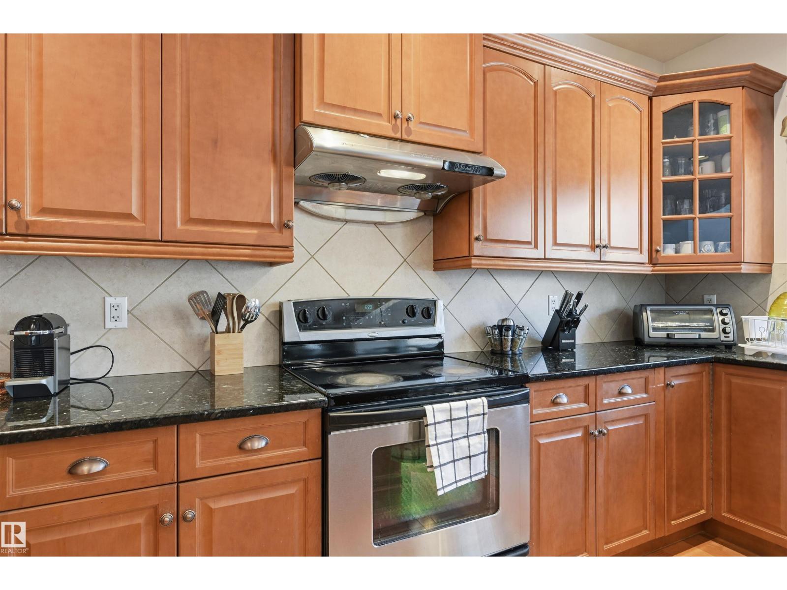 1198 HOLLANDS WY NW - 15