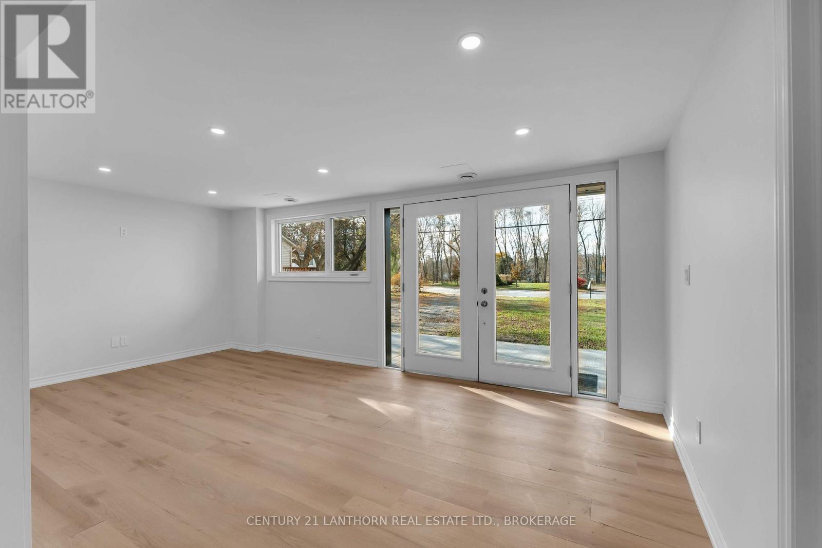 6682 WHEELER STREET - 24
