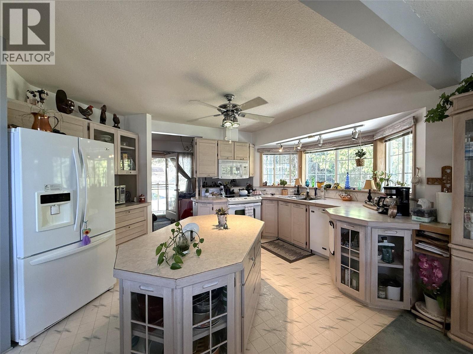 3461 Bodard Road - 10