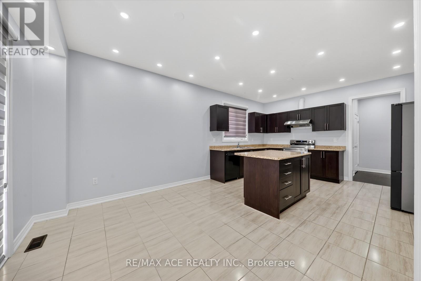 10 GUSUL AVENUE - 19