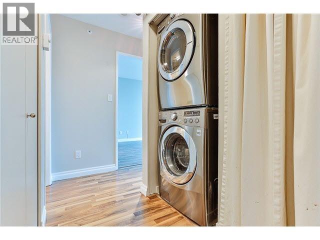 1007 1008 CAMBIE STREET, Vancouver