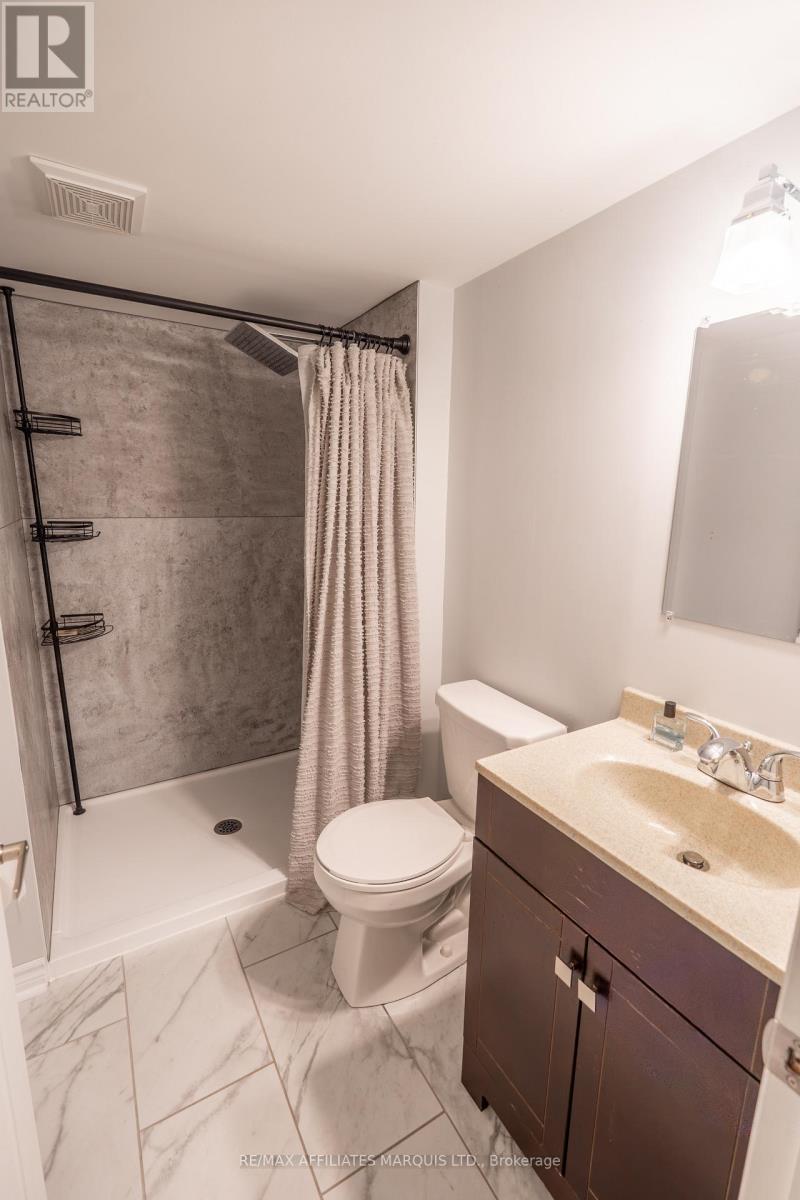 865 CHELSEA CRESCENT - 30