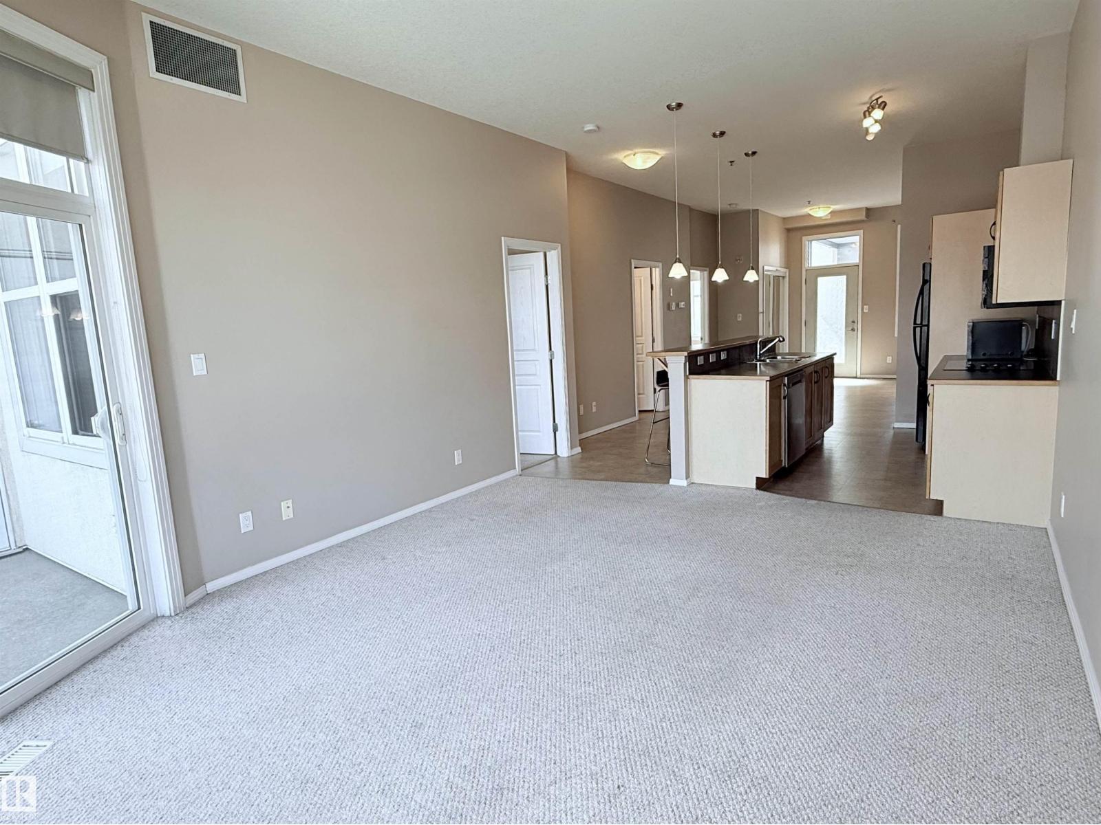 #513 10147 112 ST NW - 23