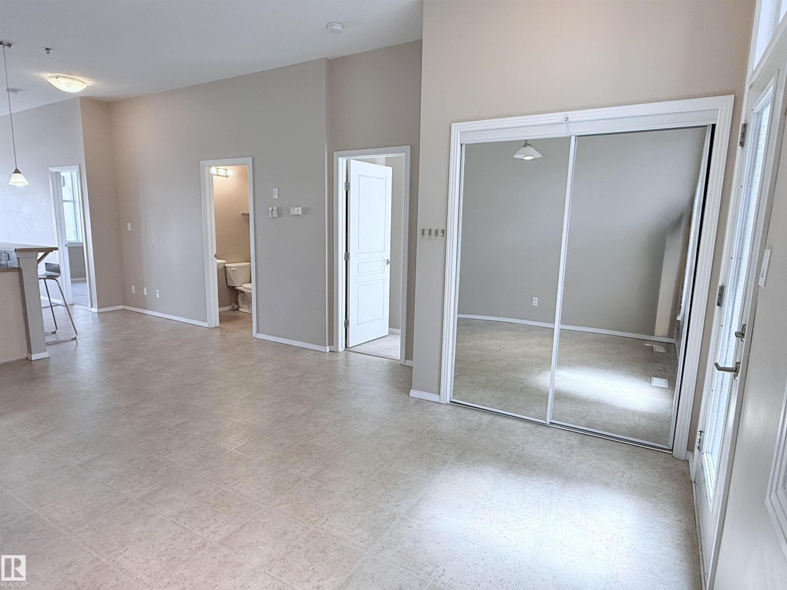 #513 10147 112 ST NW - 39