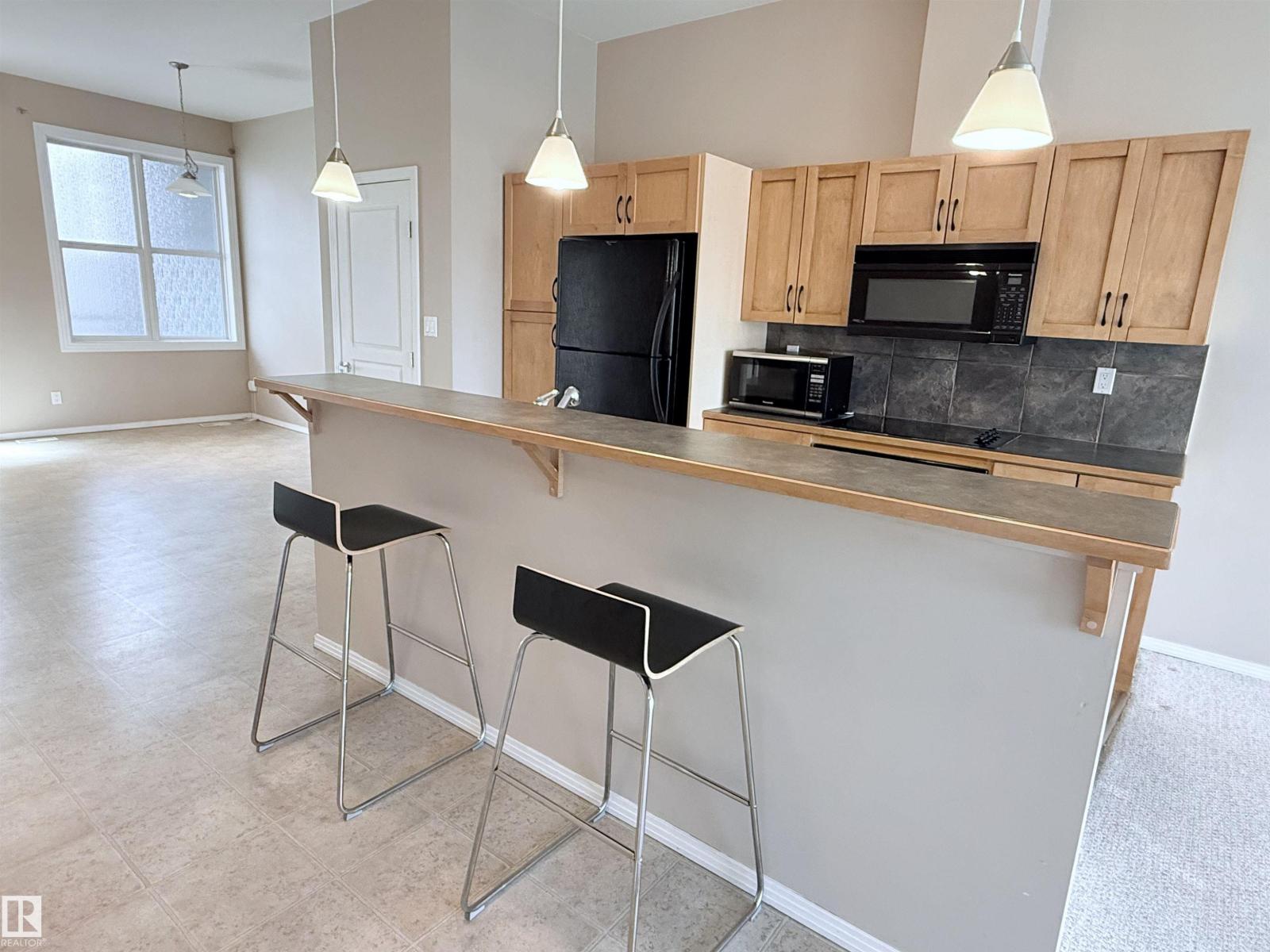 #513 10147 112 ST NW - 8