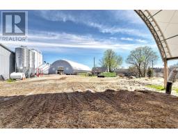 5626 3rd Line, New Tecumseth, ON L0G1W0 Photo 31