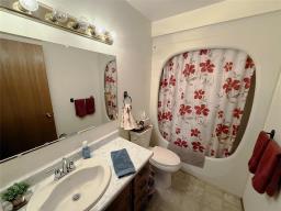 486 Aline Drive, Mccreary, MB R0J1B0 Photo 14