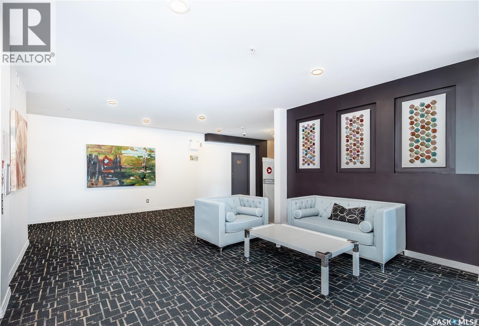 #122 223 Evergreen SQUARE - 5