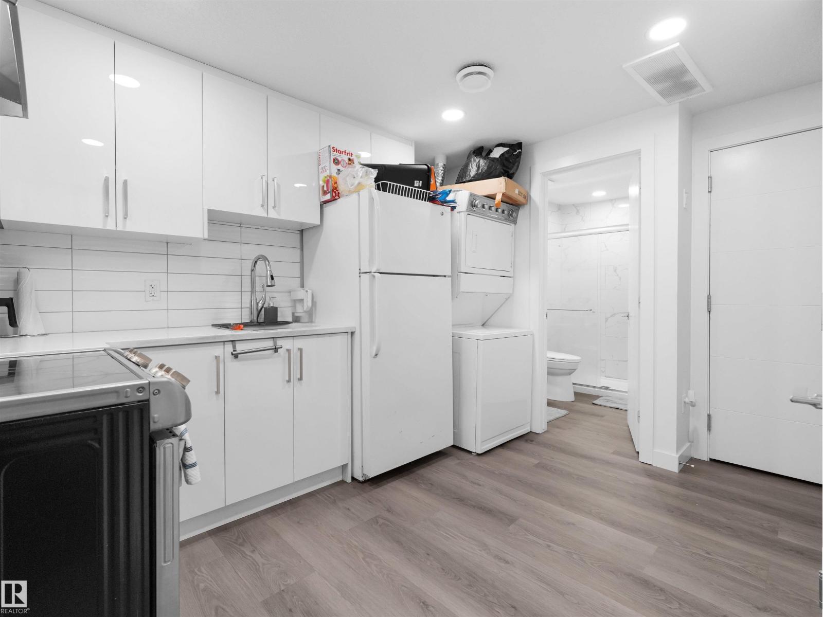 4560 Alwood WY SW - 29