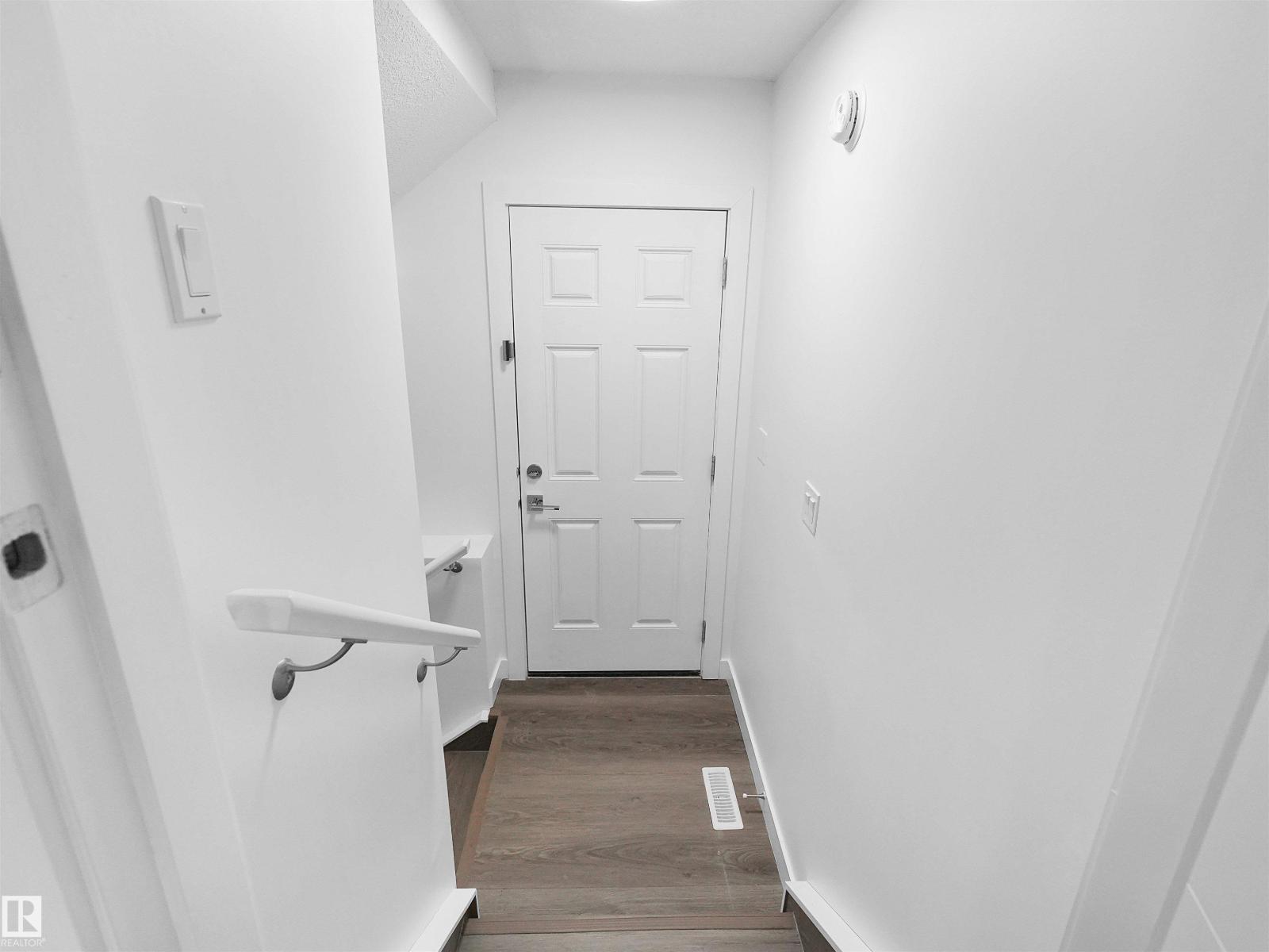 4560 Alwood WY SW - 26
