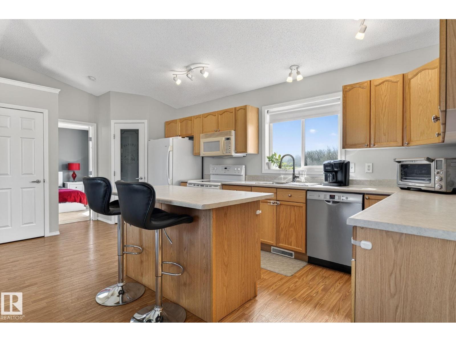 #321A 26500 HWY 44, Rural Sturgeon County