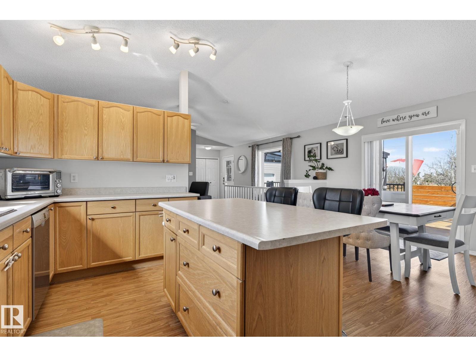 #321A 26500 HWY 44, Rural Sturgeon County