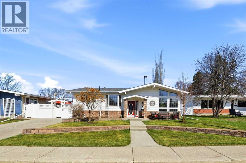 6 Sydney Close, Red Deer