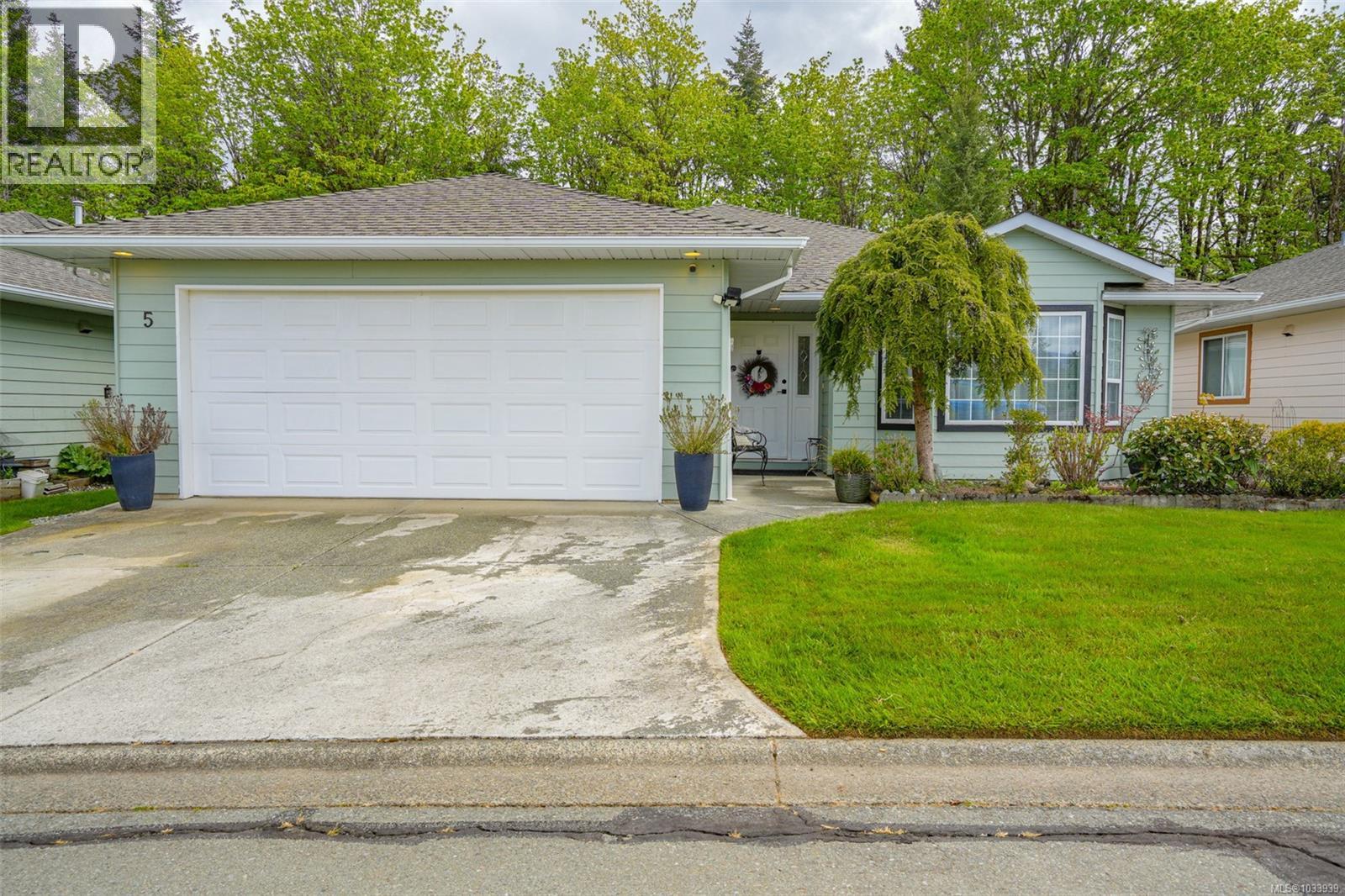 #5 3535 Burde St - 6