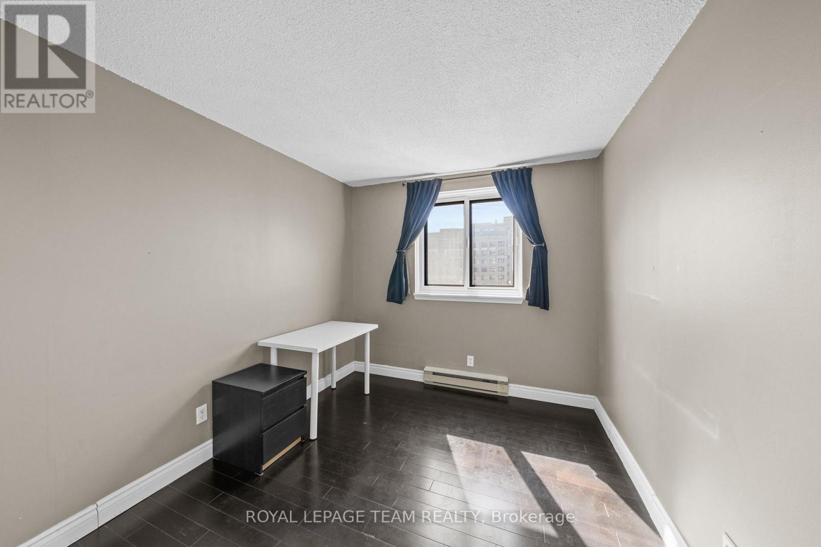 #1705 199 KENT STREET - 15