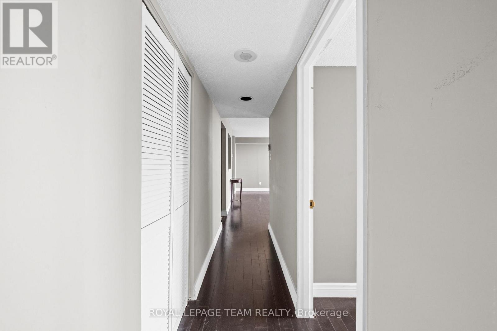 #1705 199 KENT STREET - 20