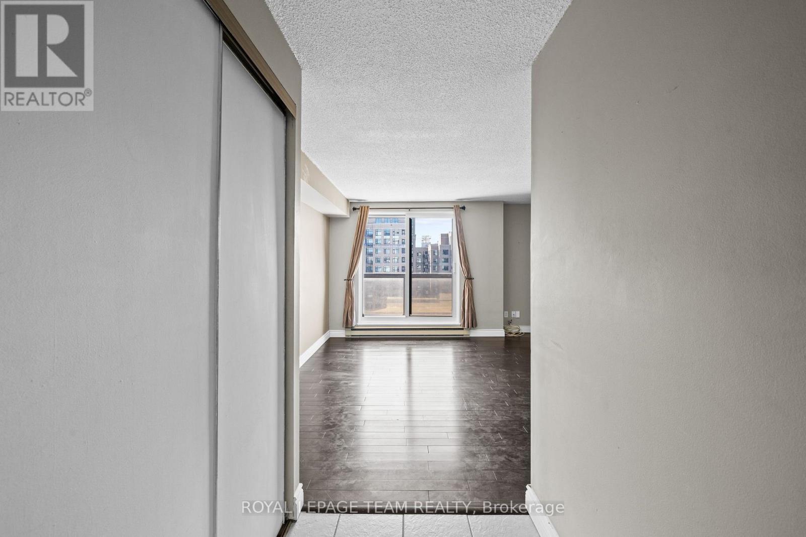 #1705 199 KENT STREET - 5