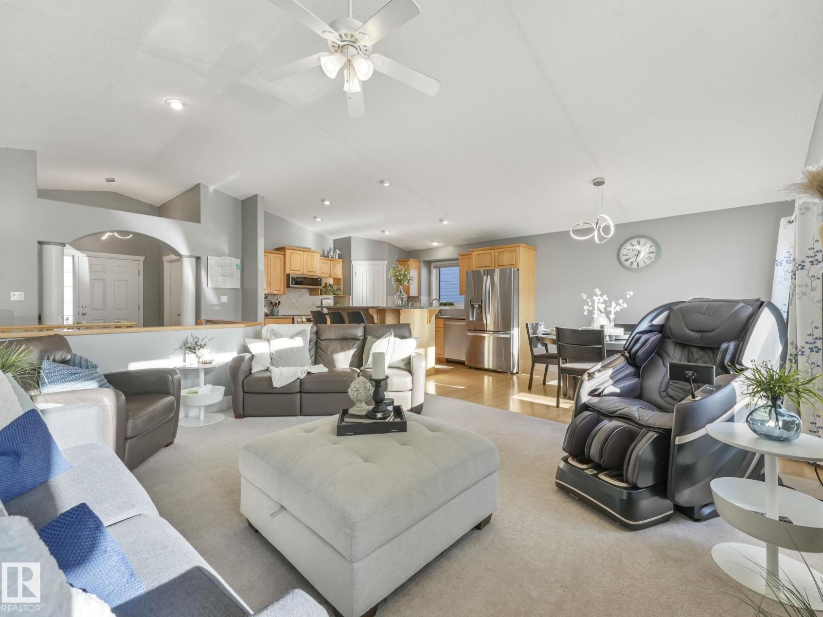 3 RENAUD CO, Beaumont