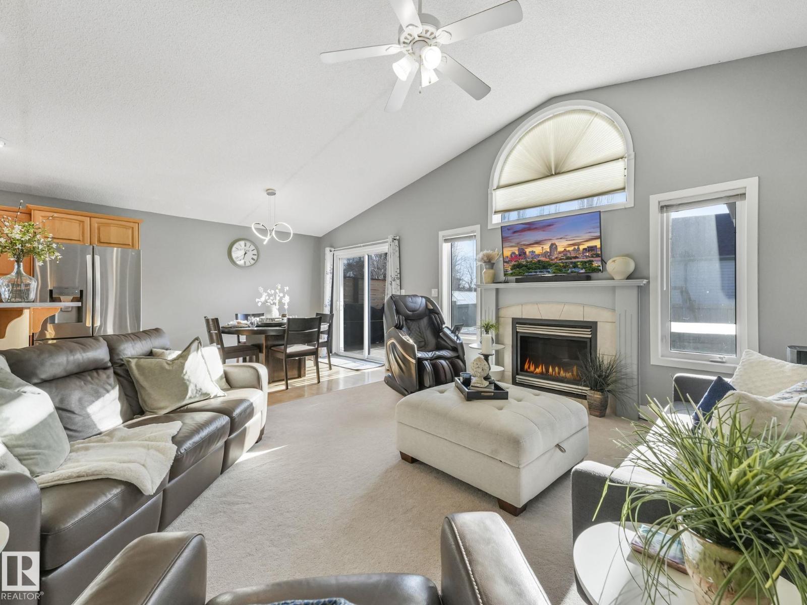 3 RENAUD CO, Beaumont