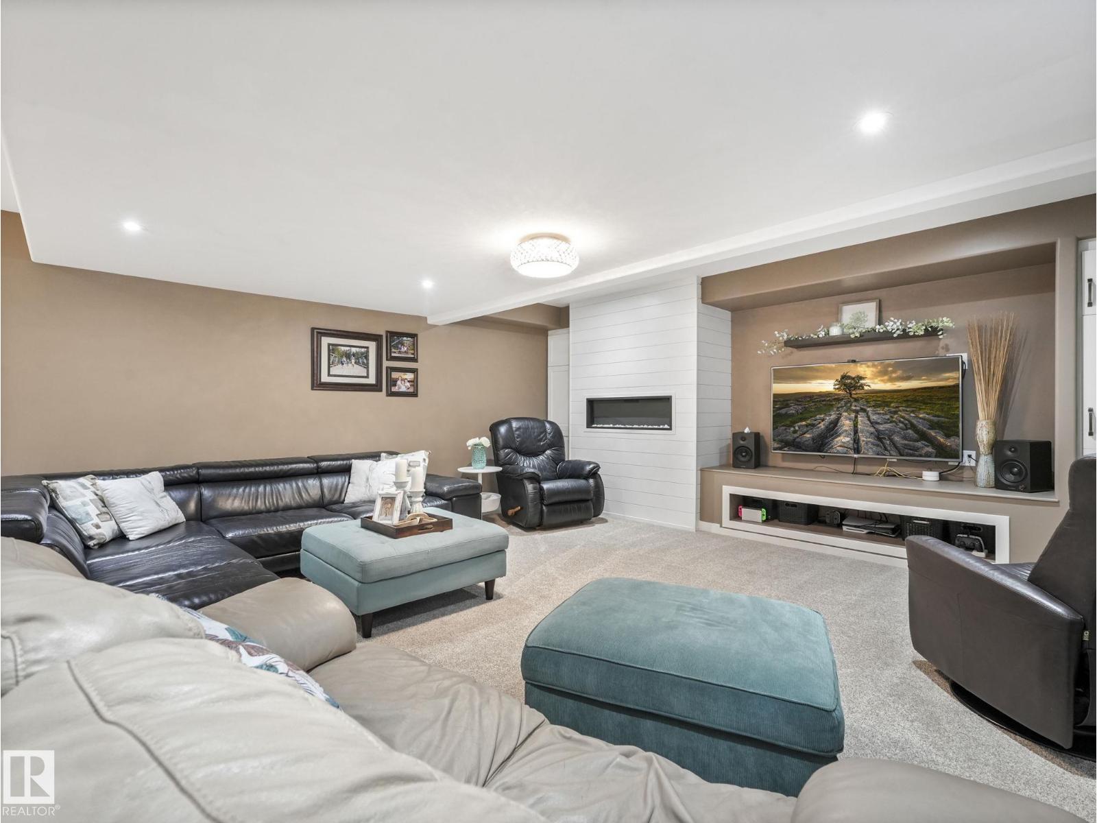 3 RENAUD CO, Beaumont