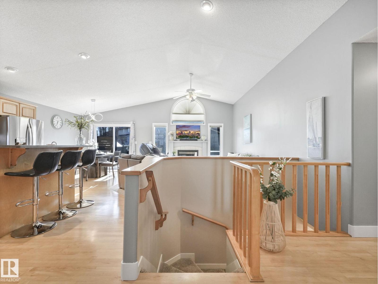 3 RENAUD CO, Beaumont